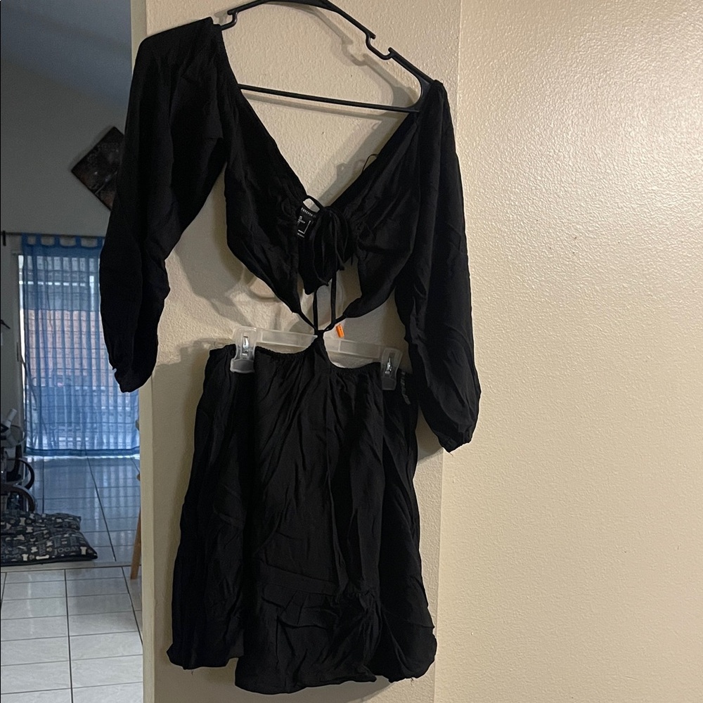 Forever 21 Black Long Sleeve Dress